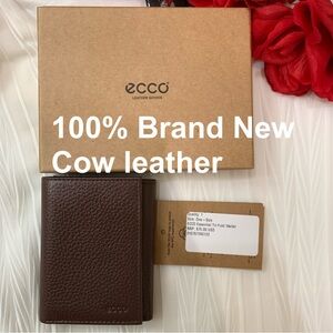 Brand New with tag Ecco essential Tri Fold Wallet